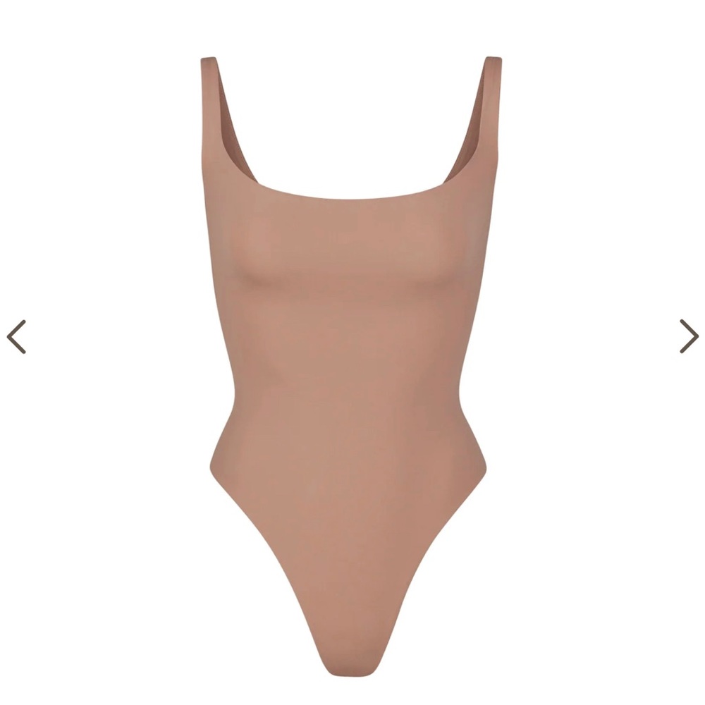 Skims Fits Everybody Square Neck Bodysuit